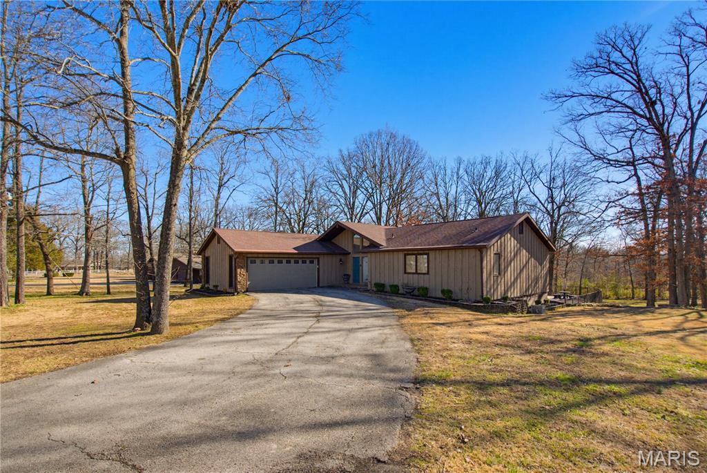 66 County Road 445, Poplar Bluff, MO, 63901 - 5 bed, 3 bath home for sale in Poplar Bluff, MO