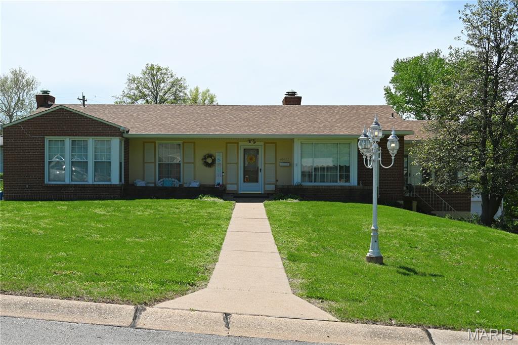 10022 Elise Drive, Lakeshire, MO, 63123 - 3 bed, 2 bath home for sale in Lakeshire, MO