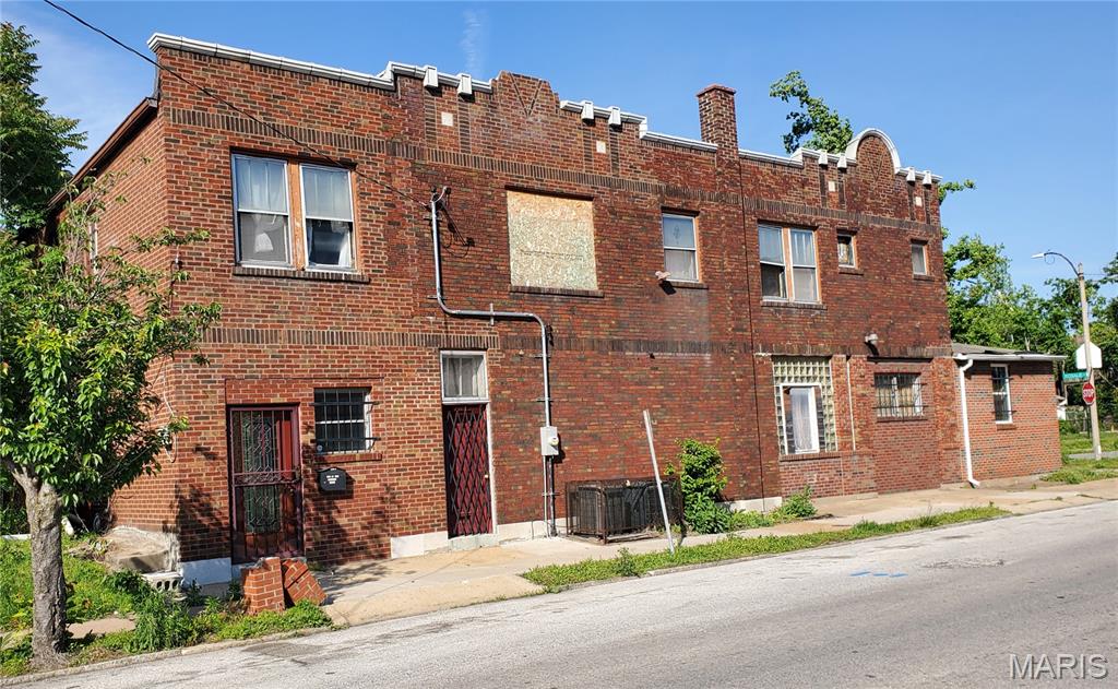 4131 W Carter Avenue, St Louis City, MO, 63115
