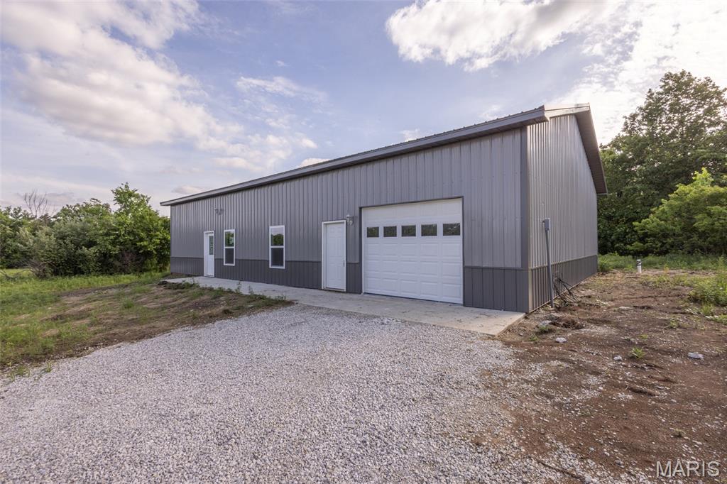 25665 Leo Lane, Perry, MO, 63462