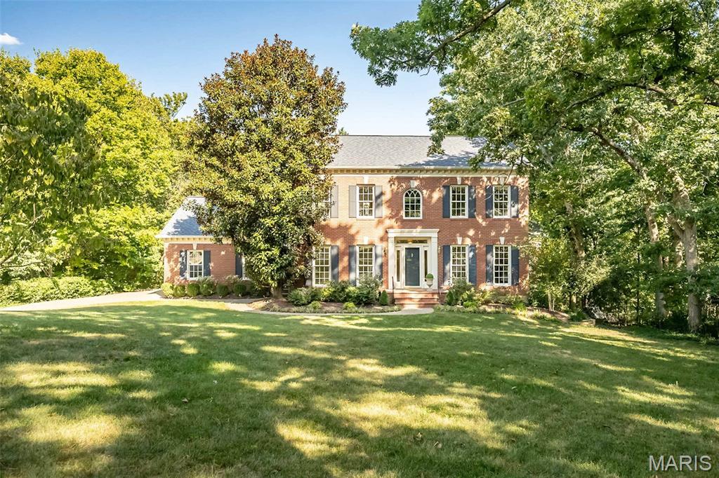 452 Meyer Avenue, Kirkwood, MO, 63122 - 5 bed, 4 bath home for sale in Kirkwood, MO