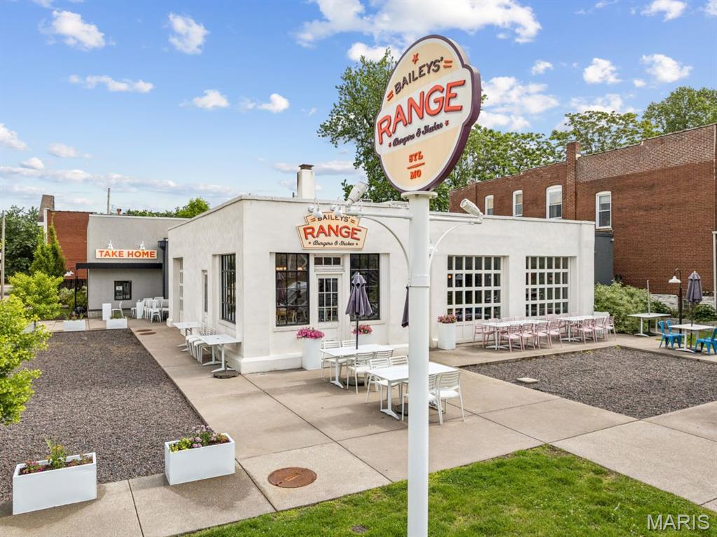 4175 Shaw Boulevard, St Louis City, MO, 63110