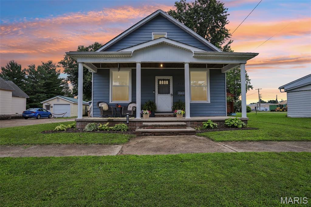402 E Ryder Street, Litchfield, IL, 62056