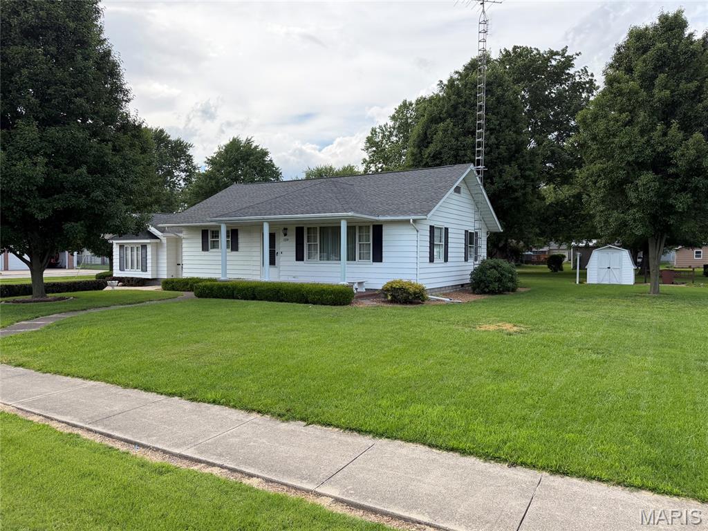 120 Madison Street, Nokomis, IL, 62075