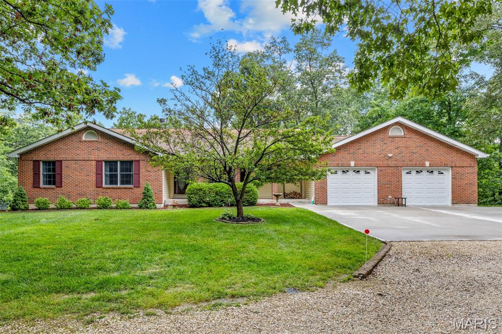 159 Orchardview Drive, Troy, MO, 63379 - 3 bed, 3 bath home for sale in Troy, MO