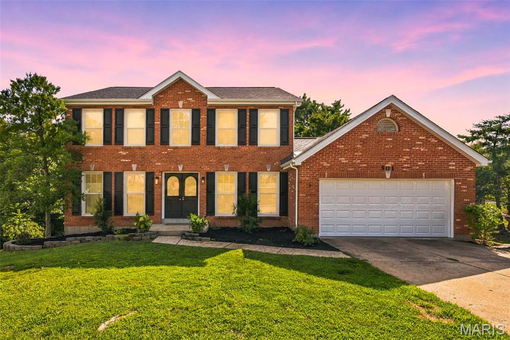 501 Oak Leaf Manor