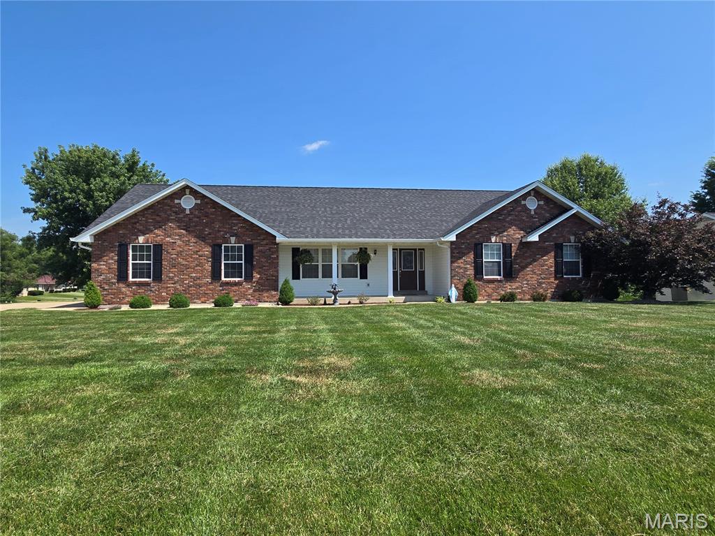 509 Bridgeway Drive, Troy, MO, 63379