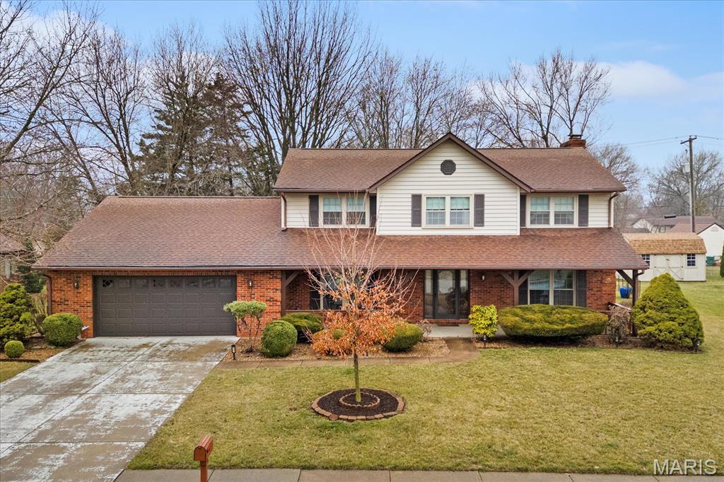 1017 Woodleaf Drive, O'Fallon, IL, 62269 - 4 bed, 3 bath home for sale in O'Fallon, MO