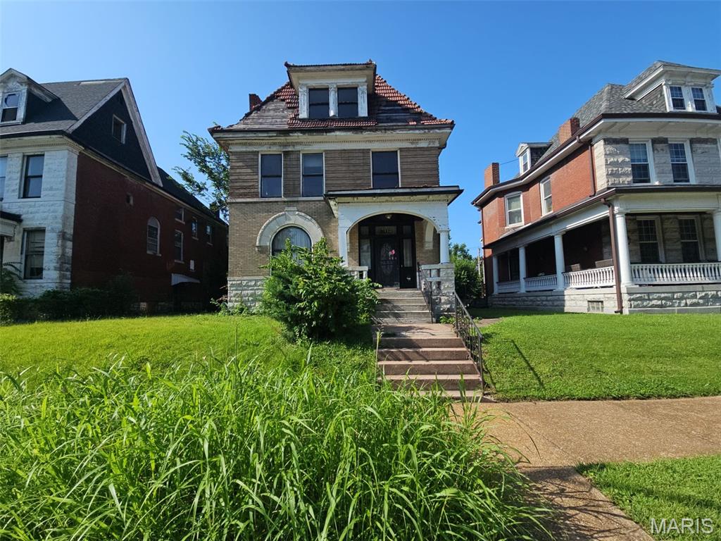 5142 Vernon Avenue, St Louis City, MO, 63113 - 5 bed, 2 bath home for sale in St Louis, MO