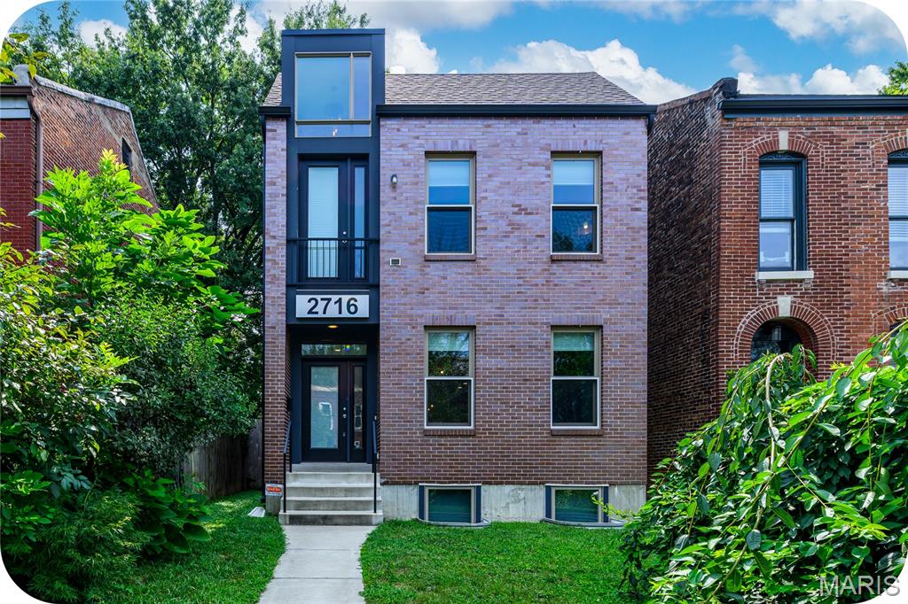 2716 Indiana