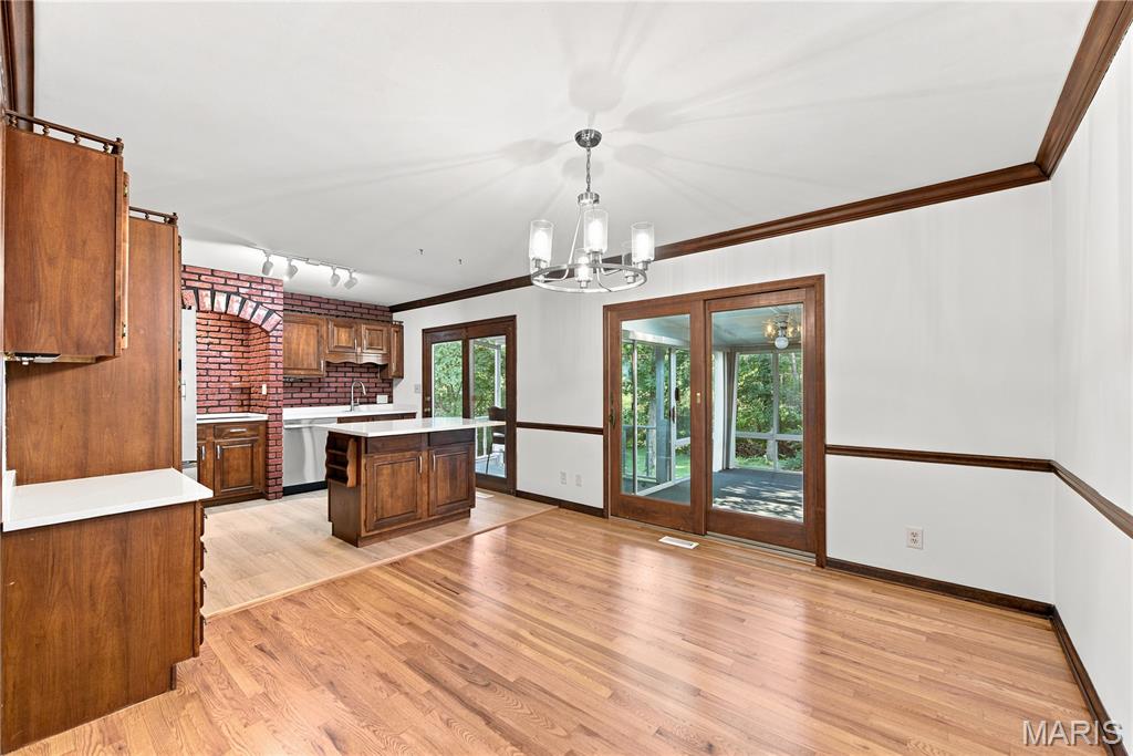 205 Morewood