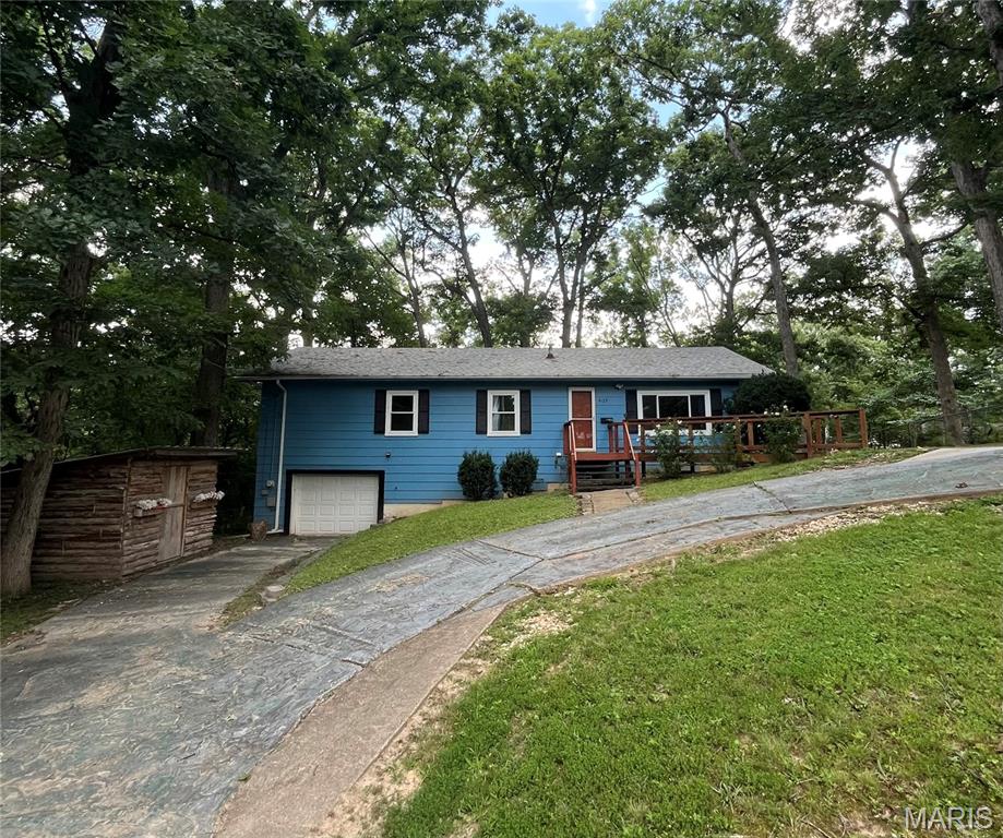 4125 Schumacher Road, Unincorporated, MO, 63049 - 4 bed, 2 bath home for sale in High Ridge, MO