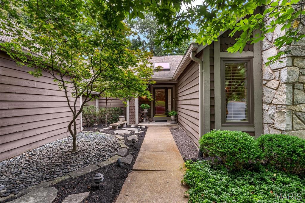 436 Shadowridge