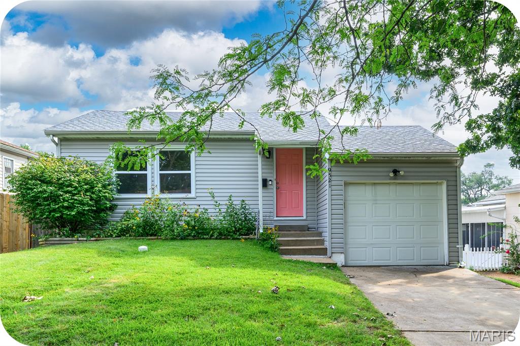 9521 Cloverhurst