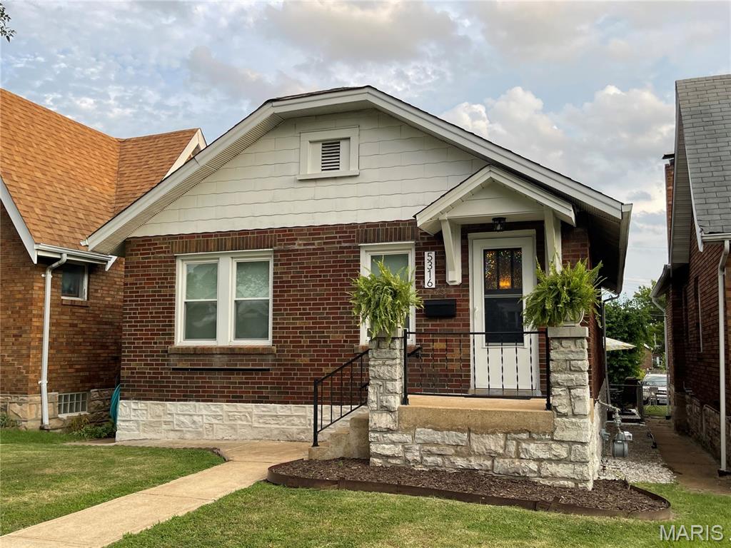 5316 Chippewa