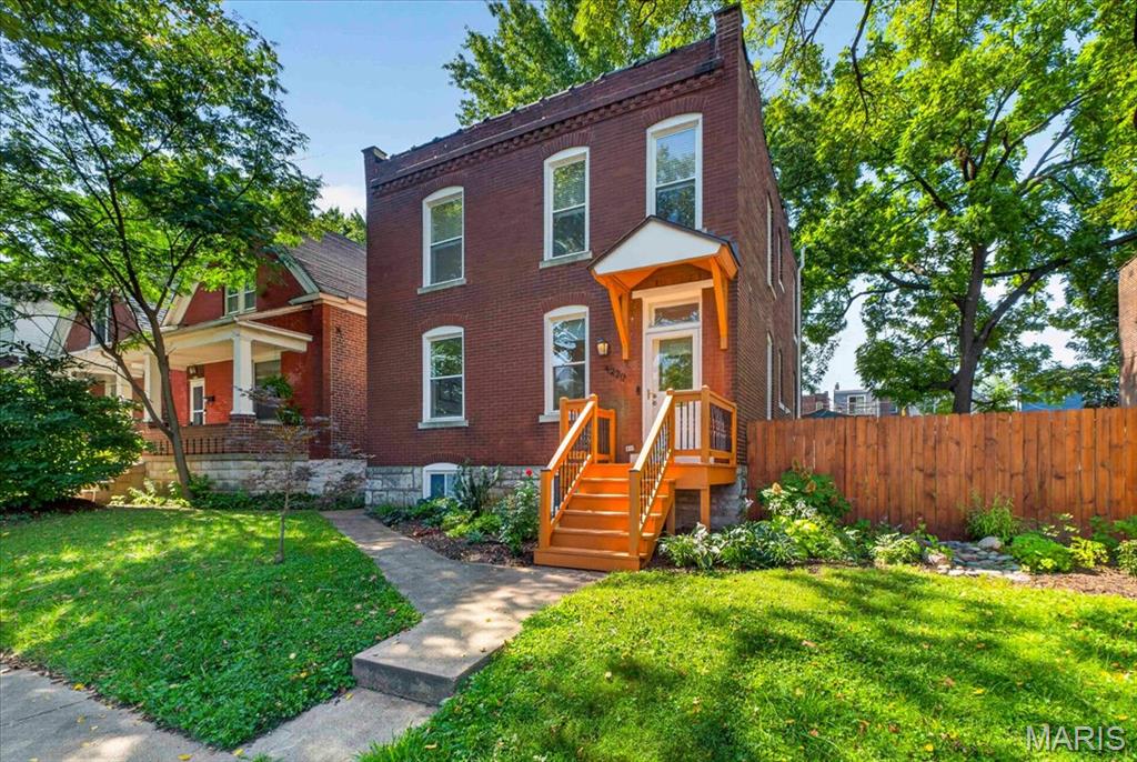 4220 Wyoming