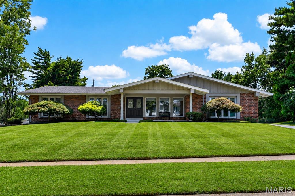 14316 Markham