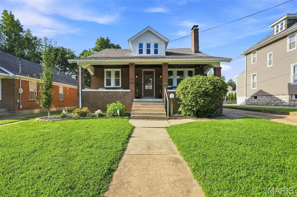 7722 Devonshire Avenue, Shrewsbury, MO, 63119 - 4 bed, 2 bath home for sale in Shrewsbury, MO