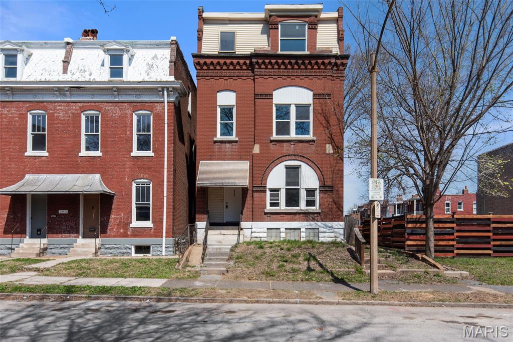 2715 Osage
