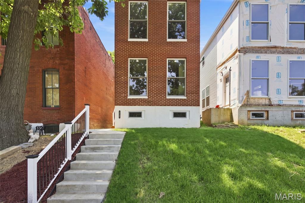 2734 Geyer Avenue, St Louis City, MO, 63104