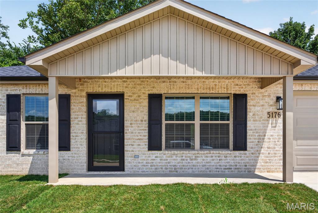 55+ & Active-Adult Communities - 5176 Caney Fork Street