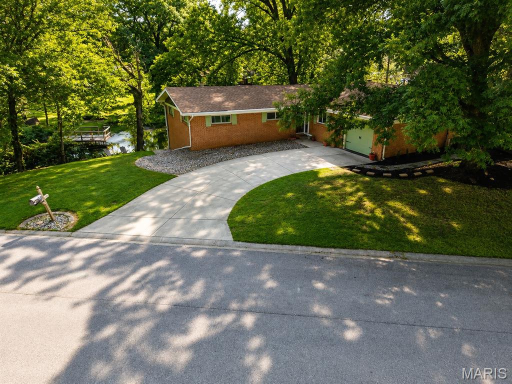3832 Tanbark