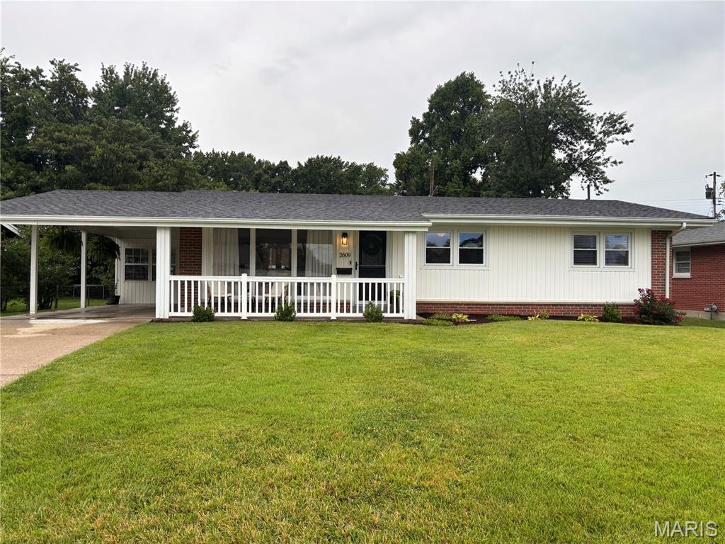 2609 W Adams Street, St Charles, MO, 63301 - 3 bed, 2 bath home for sale in St Charles, MO