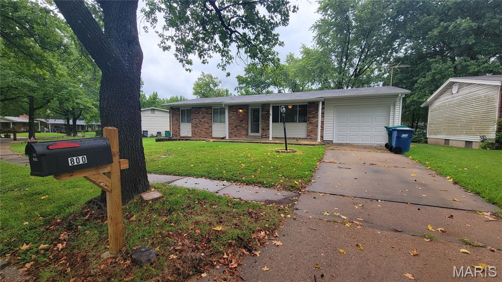 800 Laredo Avenue, Unincorporated, MO, 63138 - 3 bed, 2 bath home for sale in Spanish Lake, MO