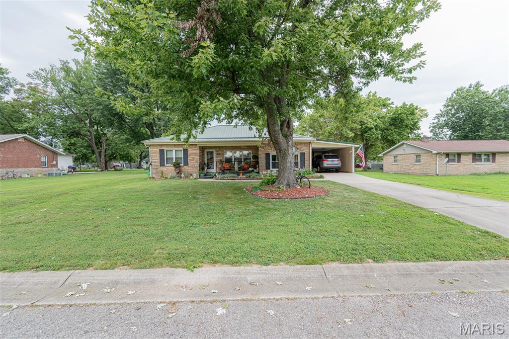 608 Swanson, Belle, MO, 65013