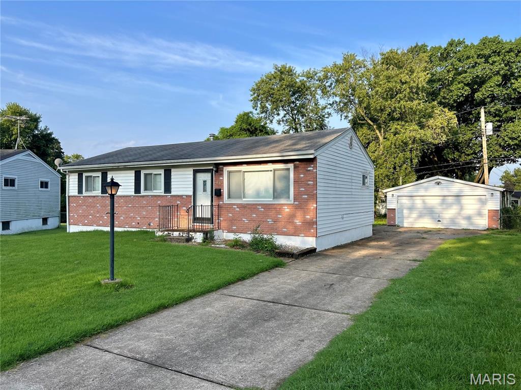 Ranch & One-Story Homes - 1085 Ermanda Drive