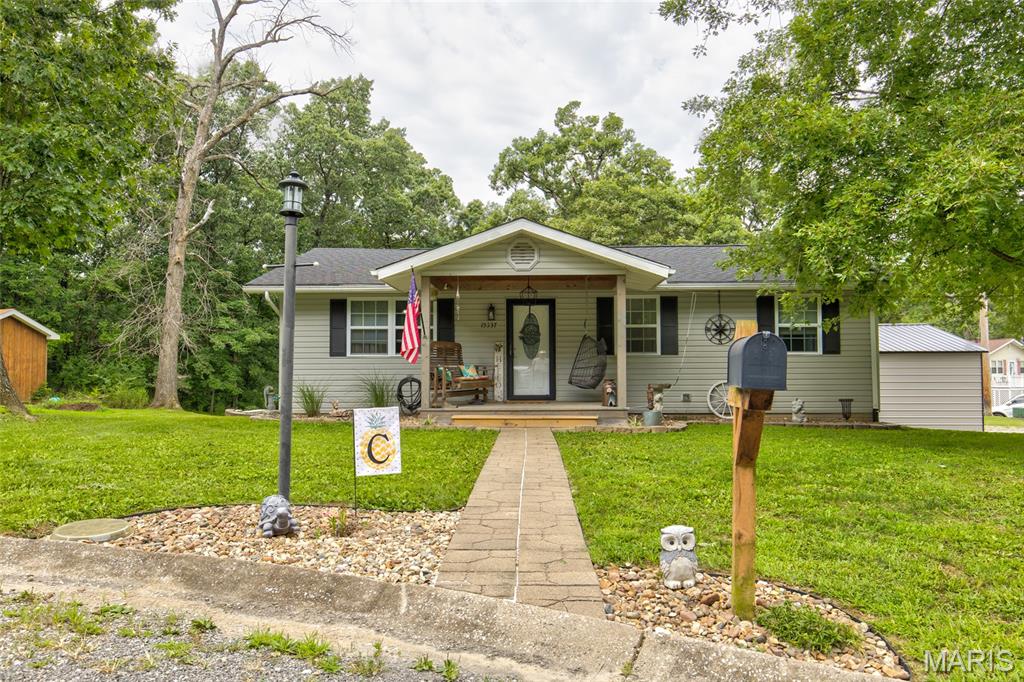 15337 Jeffrey Lane, Brighton, IL, 62012