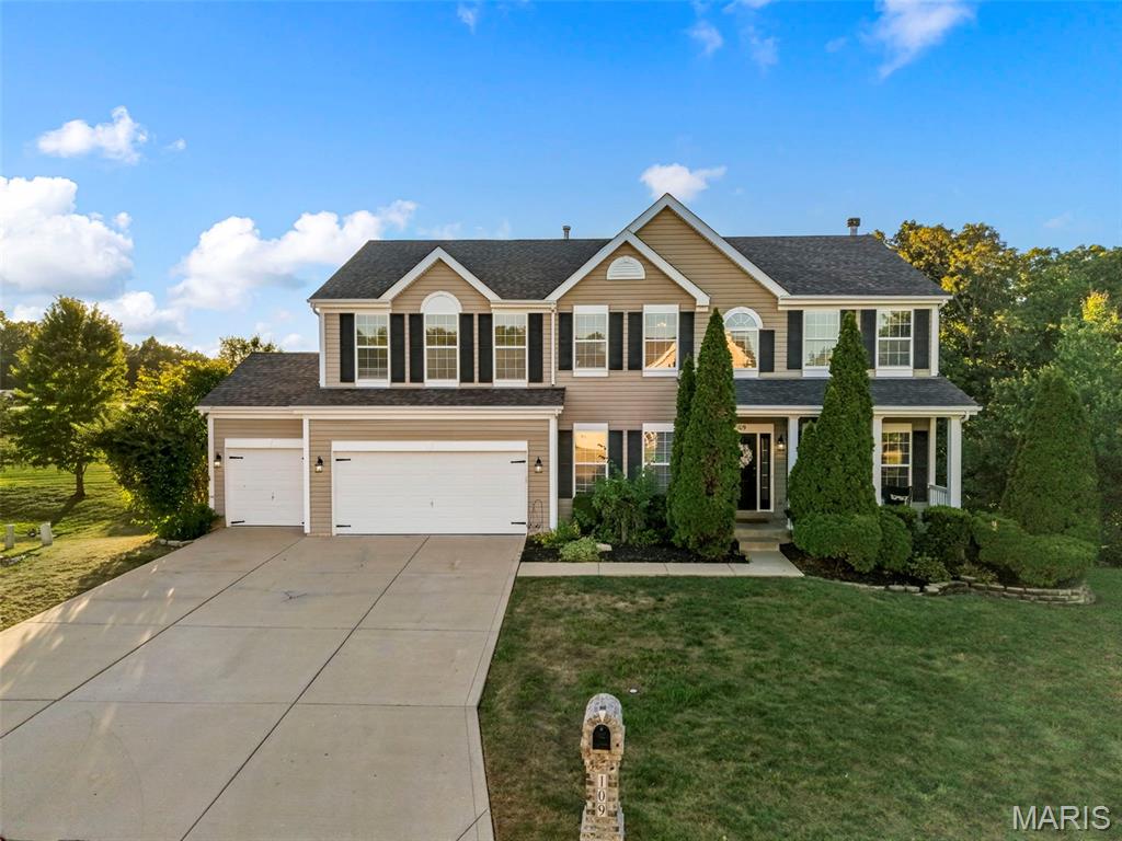 109 Crimson Oaks