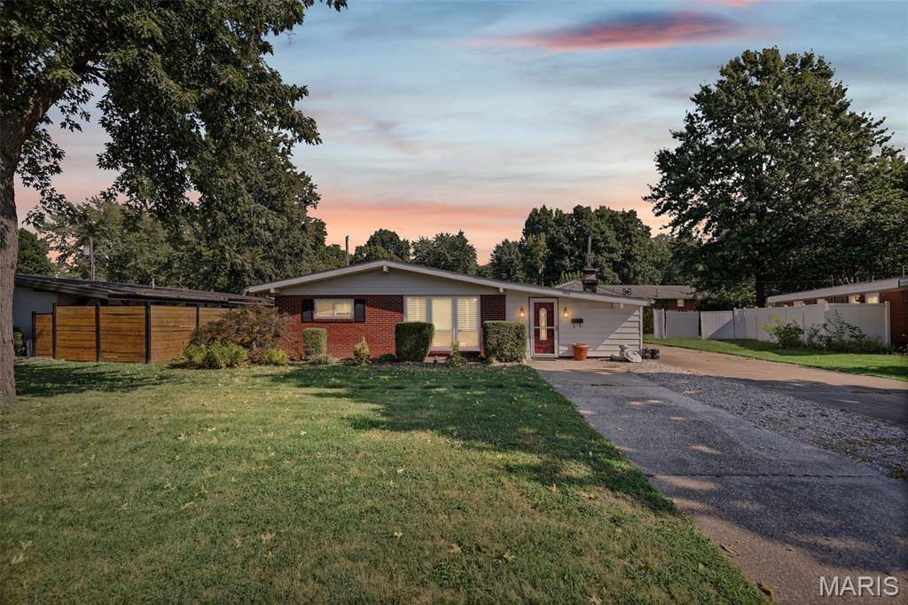 803 Amherst Drive, East Alton, IL, 62024