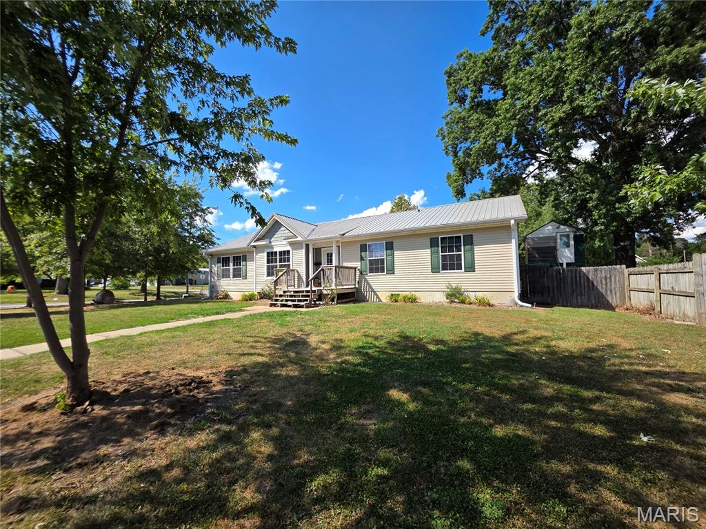 1135 W Breckenridge Street, Mexico, MO, 65265
