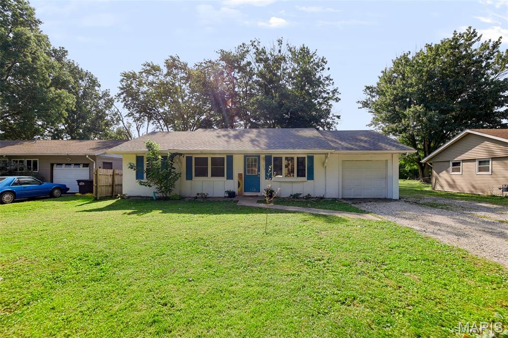 515 Mobile Street, Brighton, IL, 62012