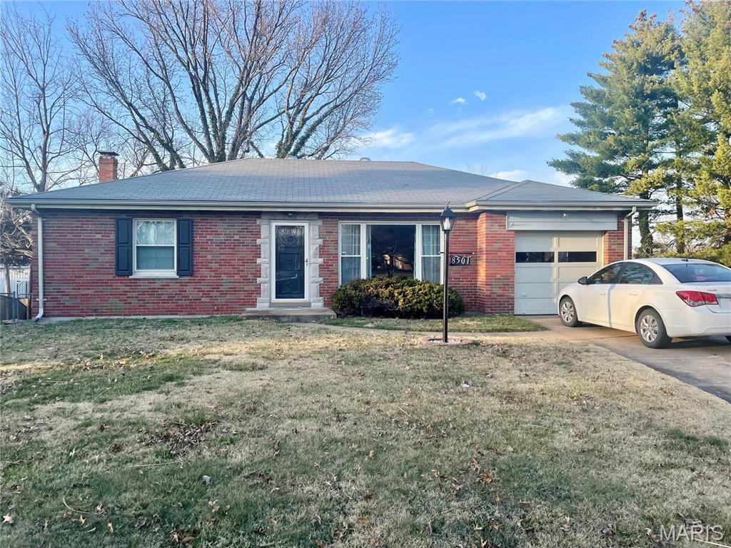 8501 Grantshire Lane, Unincorporated, MO, 63123 - 2 bed, 1 bath home for sale in St Louis, MO