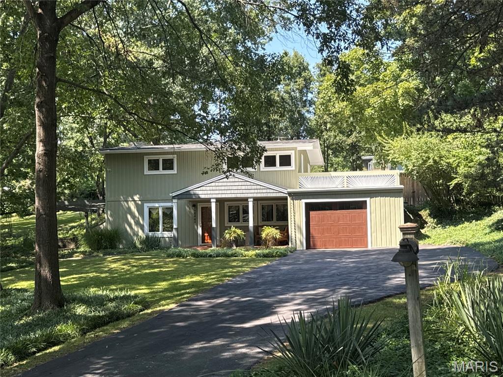 1511 Lark Avenue, Kirkwood, MO, 63122 - 4 bed, 2 bath home for sale in St Louis, MO