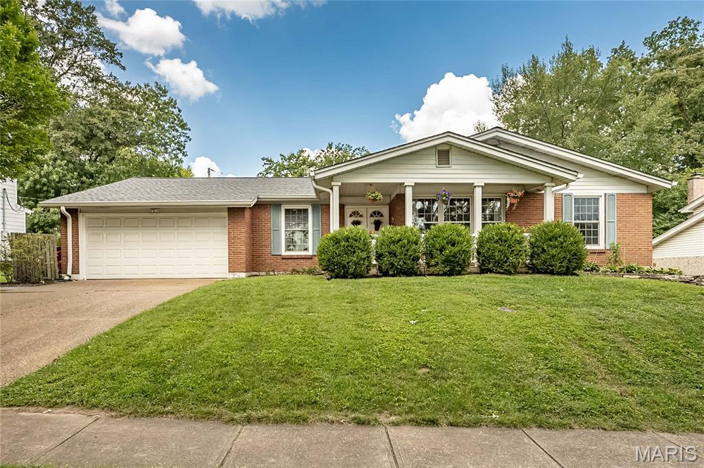 9363 Hazelridge