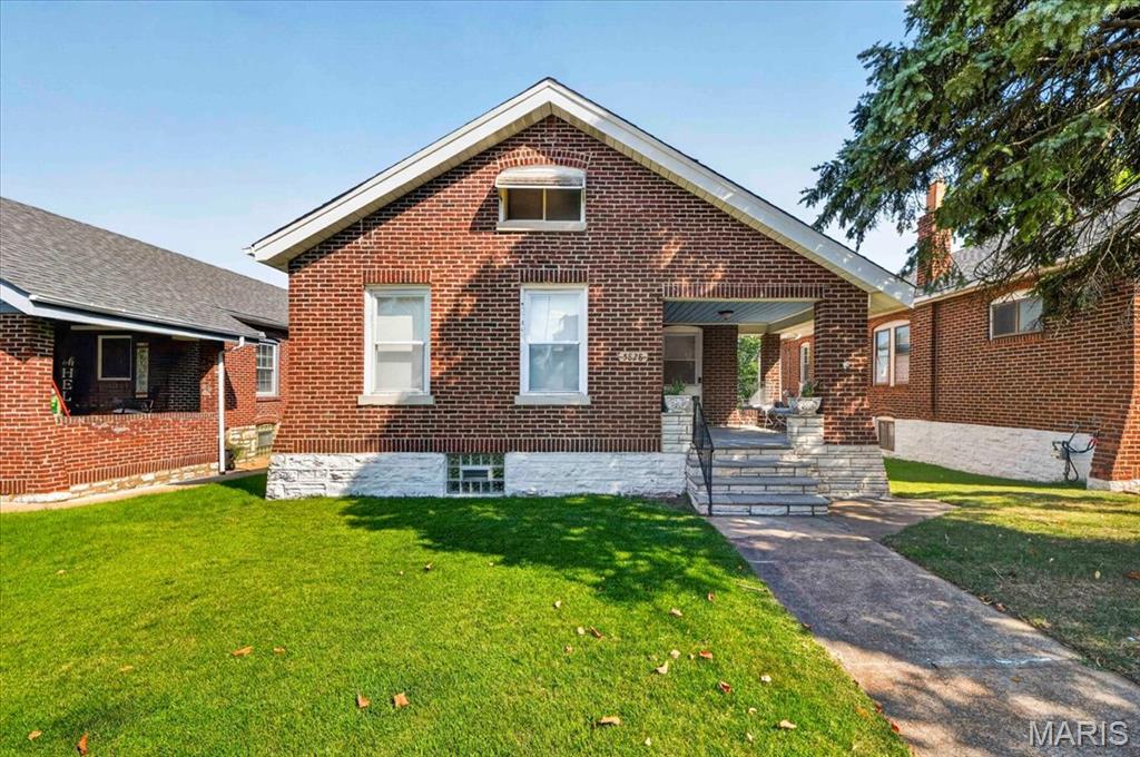5828 Kingshighway