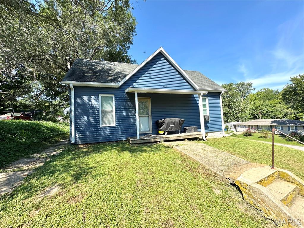 302 S 5th Street, La Grange, MO, 63448