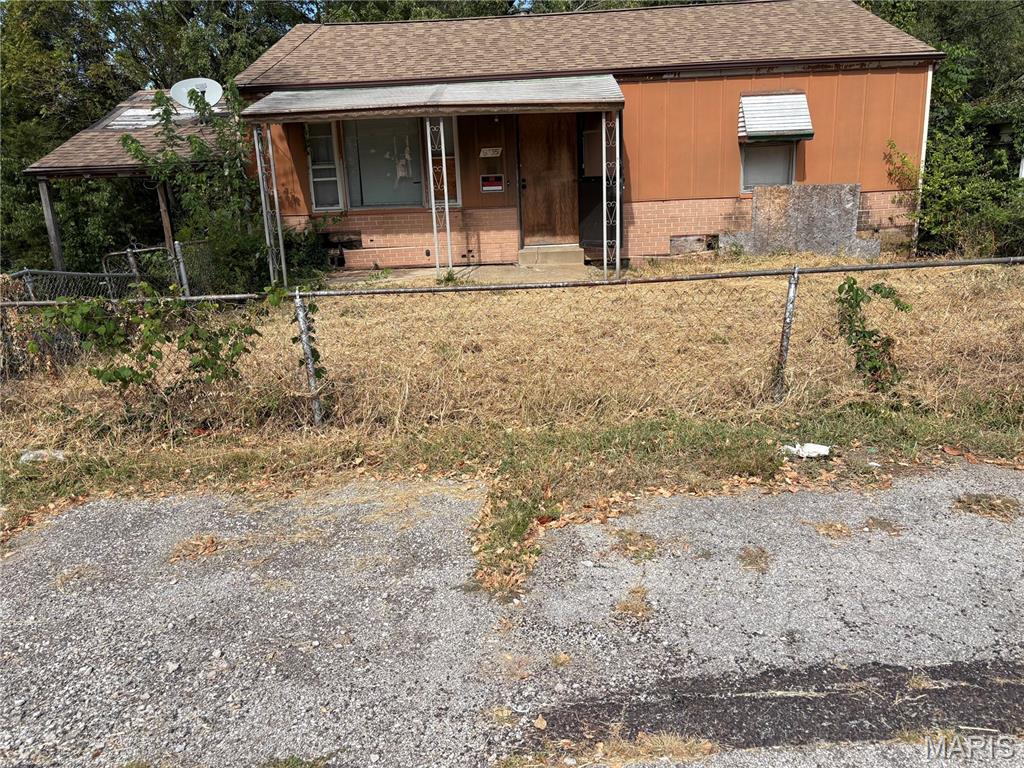 8735 Shirley Avenue, Unincorporated, MO, 63121