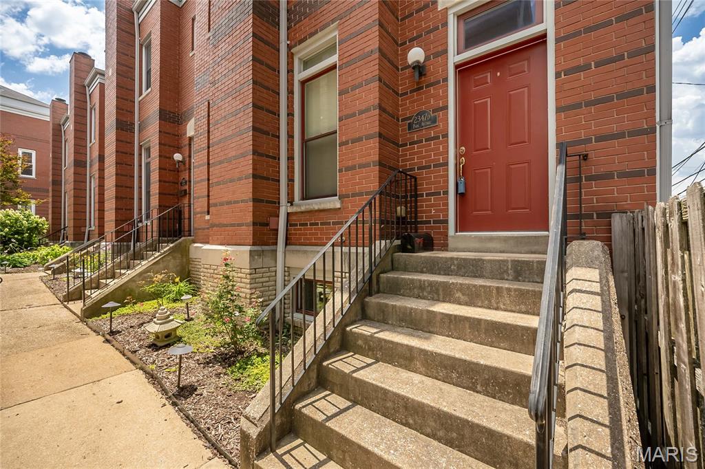 2347 Park