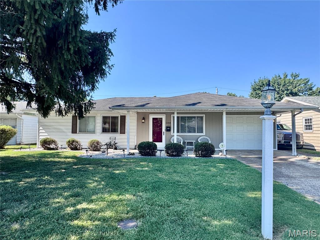1164 Kutz Street, Cahokia, IL, 62206 - 3 bed, 2 bath home for sale in Cahokia, MO