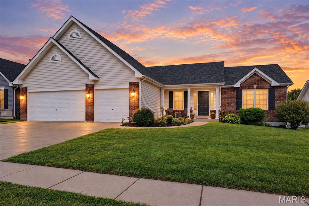 1093 Renfrew