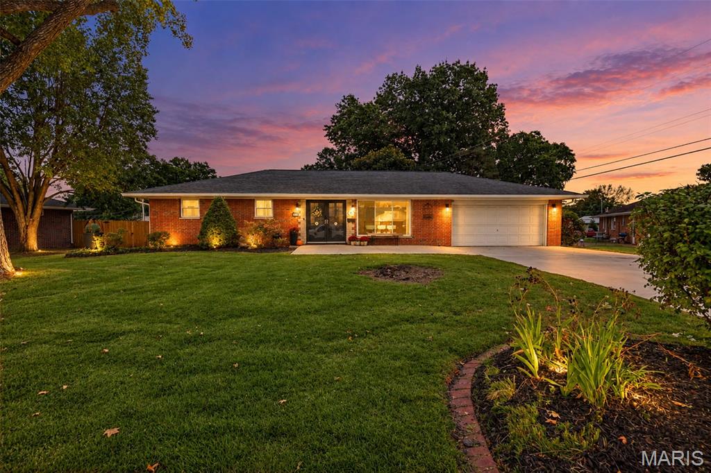 4303 Chadwick