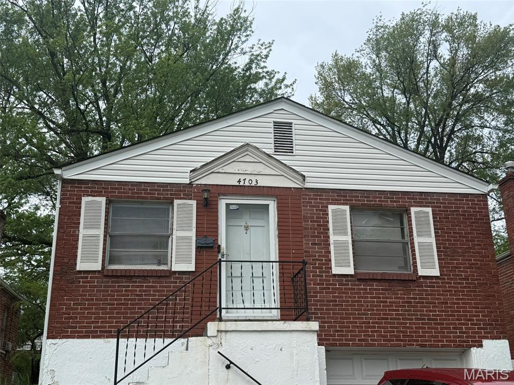 4703 Hatz Street, Northwoods, MO, 63121