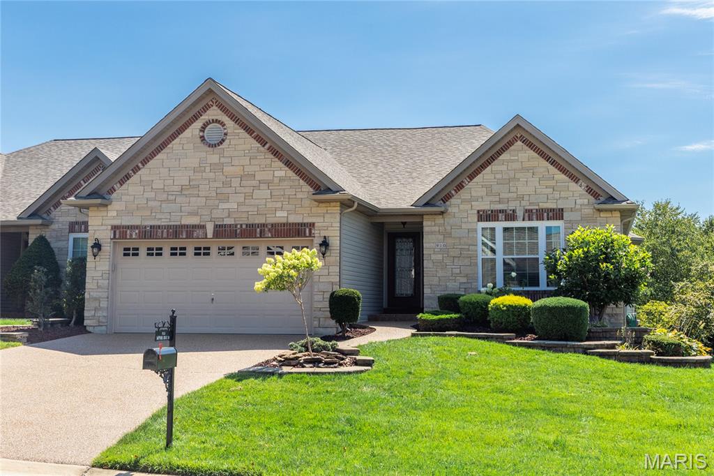910 Daffodil Ridge