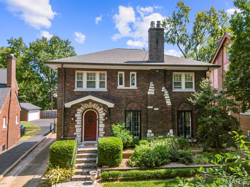 754 Yale