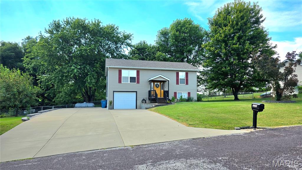 6336 Rainbow Ridge, Washington, MO, 63090 - 4 bed, 2 bath home for sale in Washington, MO