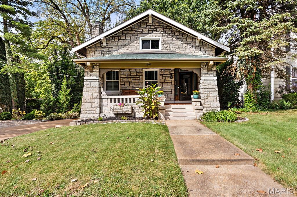 1507 McCausland